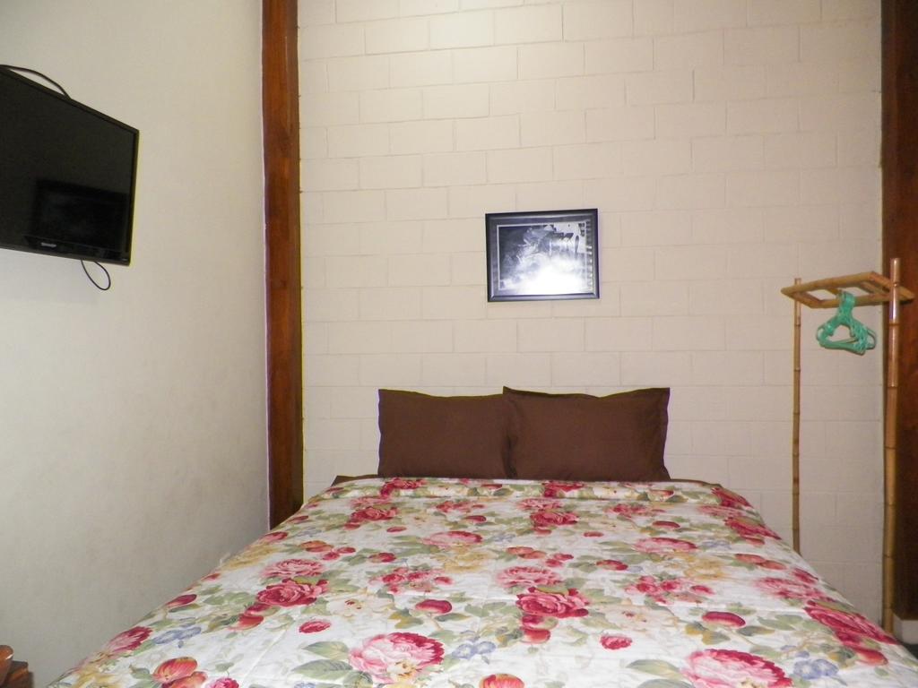 Ndalem Timoho Hotel Джокякарта Екстериор снимка