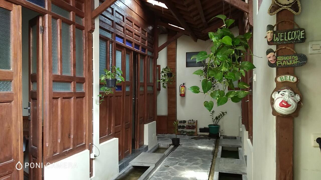 Ndalem Timoho Hotel Джокякарта Екстериор снимка