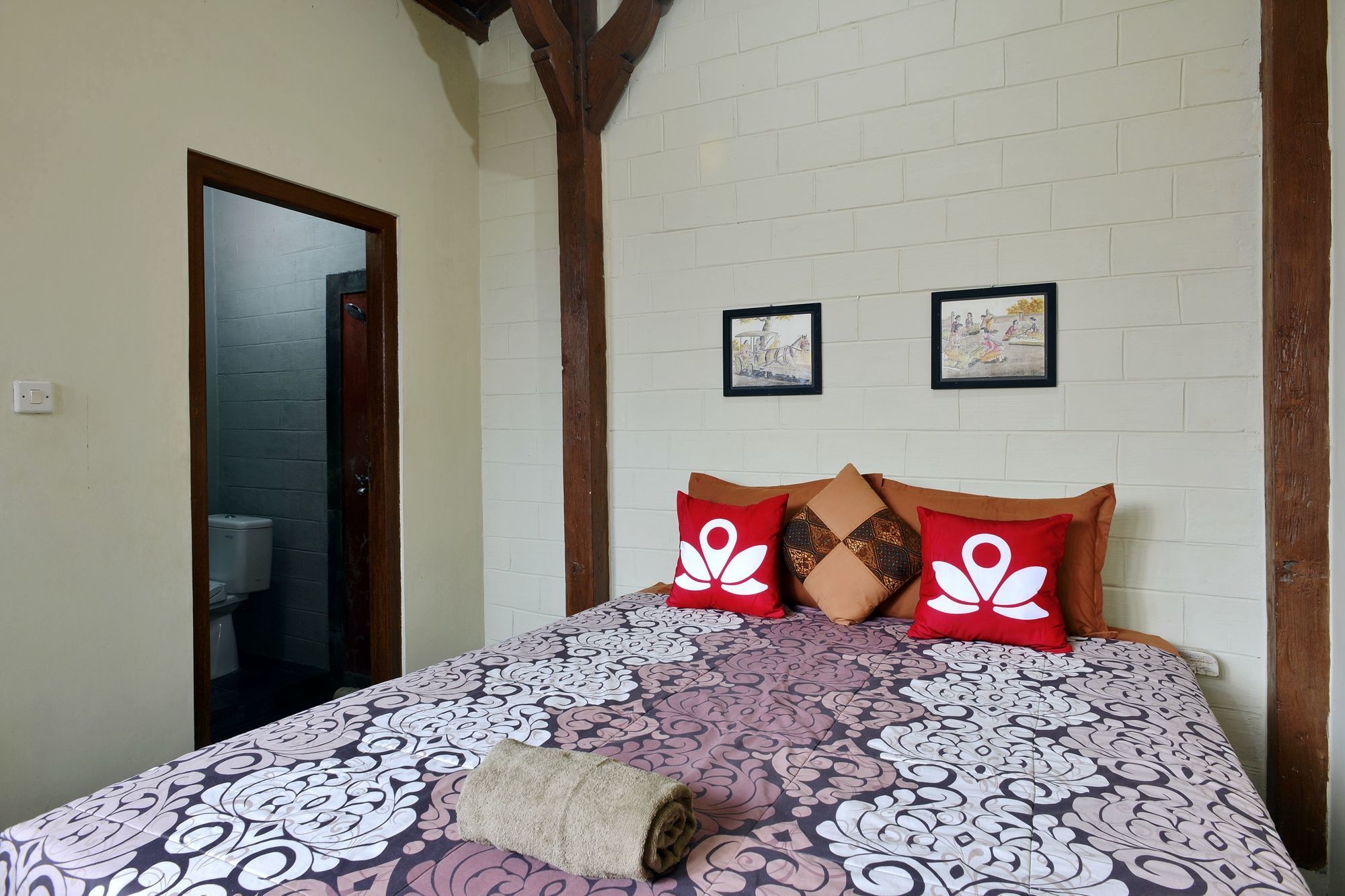 Ndalem Timoho Hotel Джокякарта Екстериор снимка